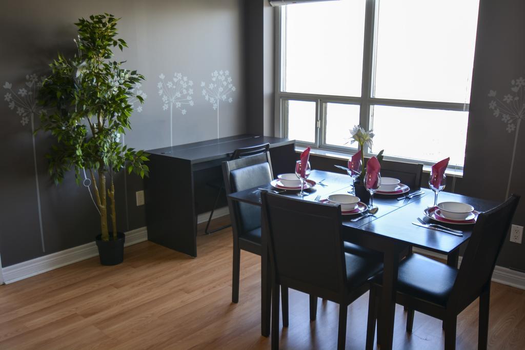 Maplewood Suites - Square One Mississauga Bilik gambar